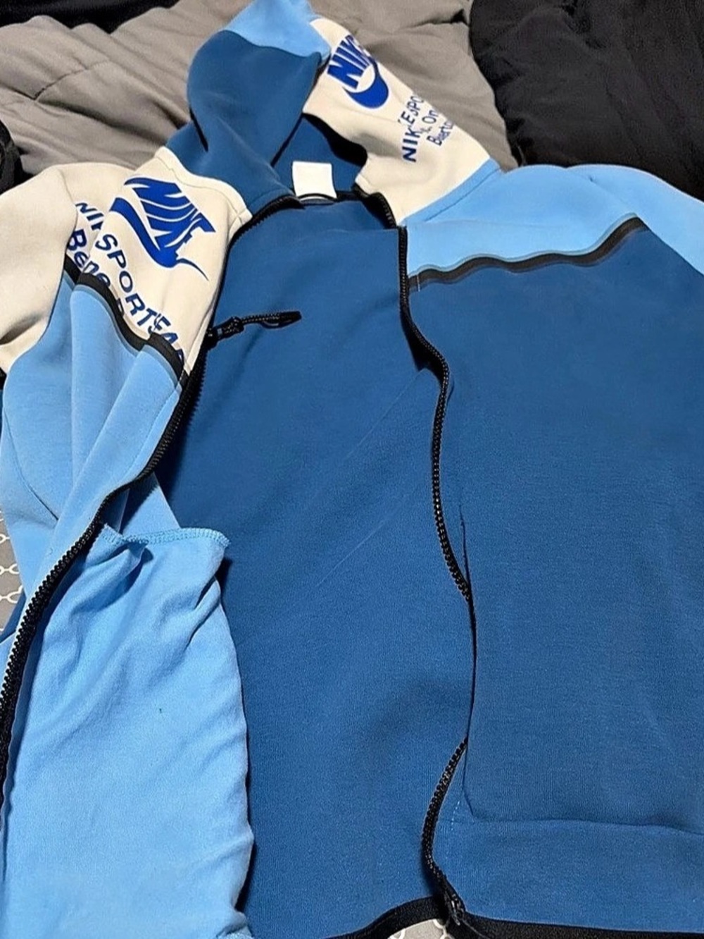 Nike Colorblock Hooded Windbreaker Size Large